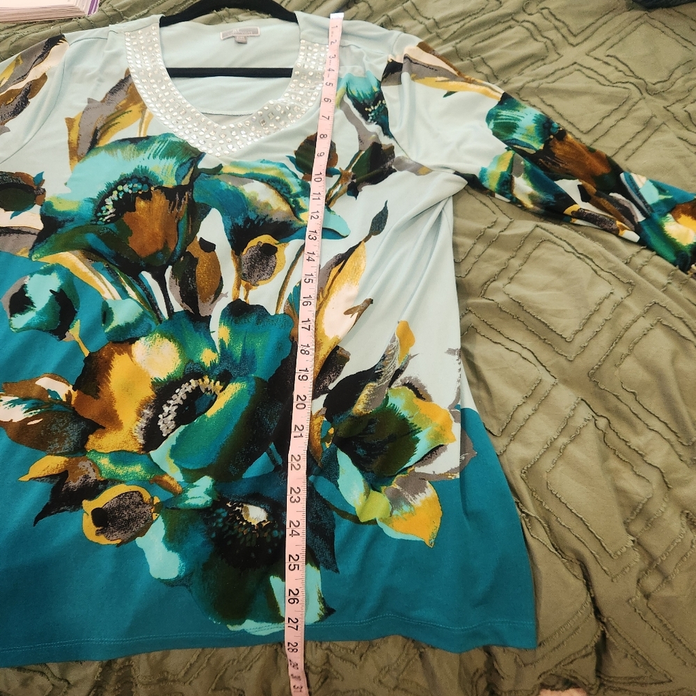 JM Collection Blue, Green & Gold Floral V-Neck Top with Jeweled Embellishments - Picture 5 of 8